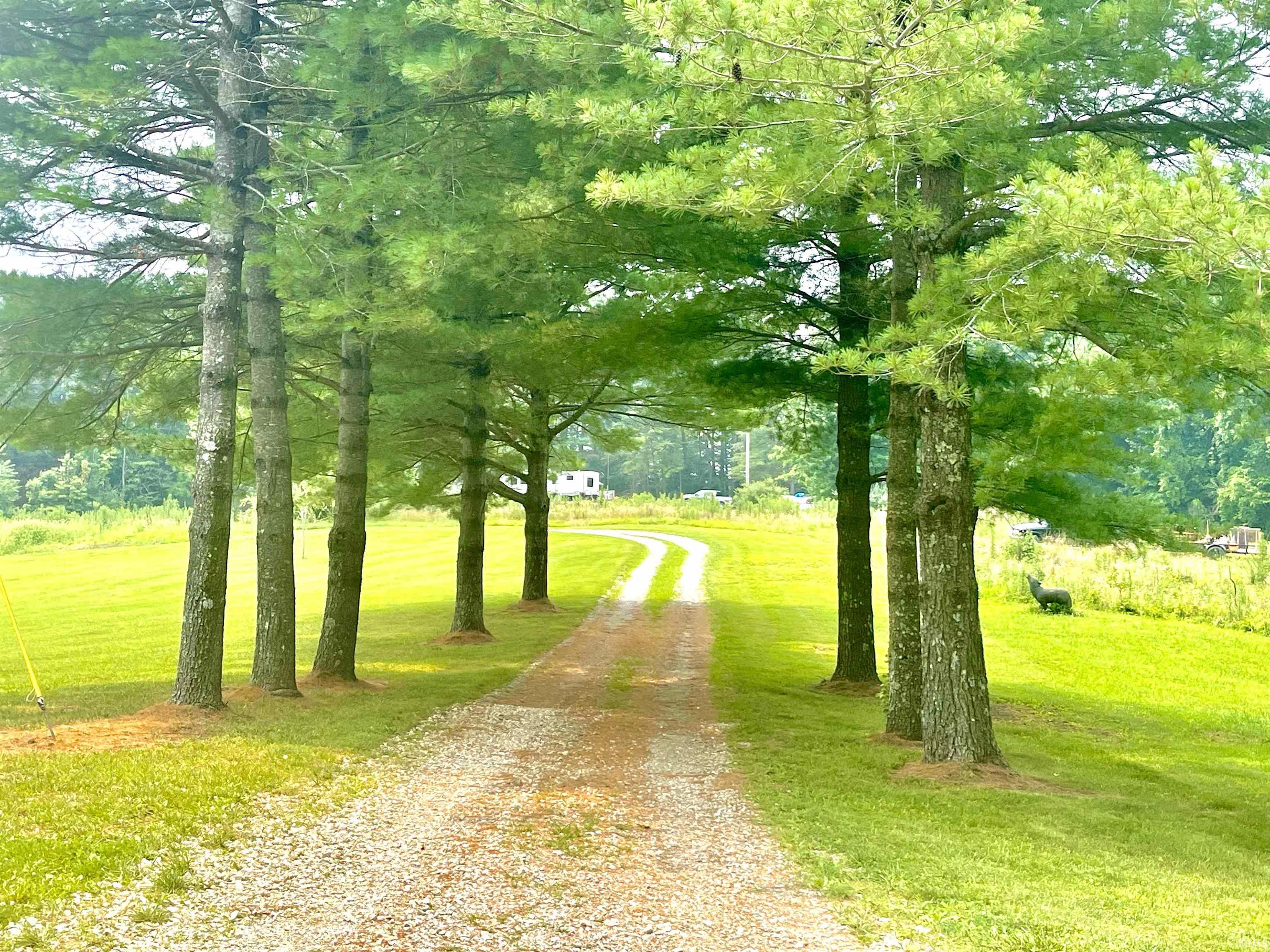 5330 West Laswell Road Eckerty, IN 47116 - Photo 11 of 36