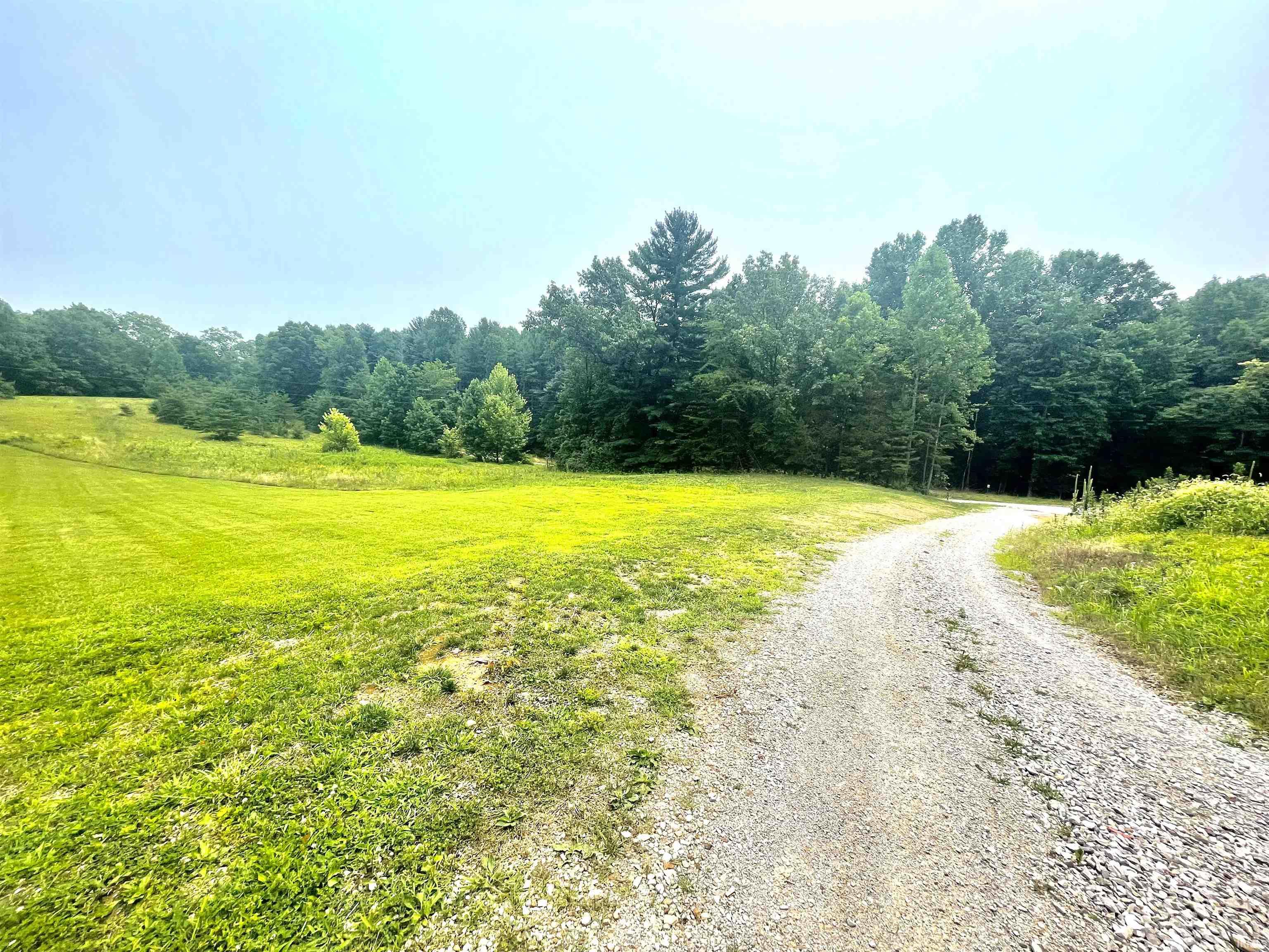 5330 West Laswell Road Eckerty, IN 47116 - Photo 13 of 36