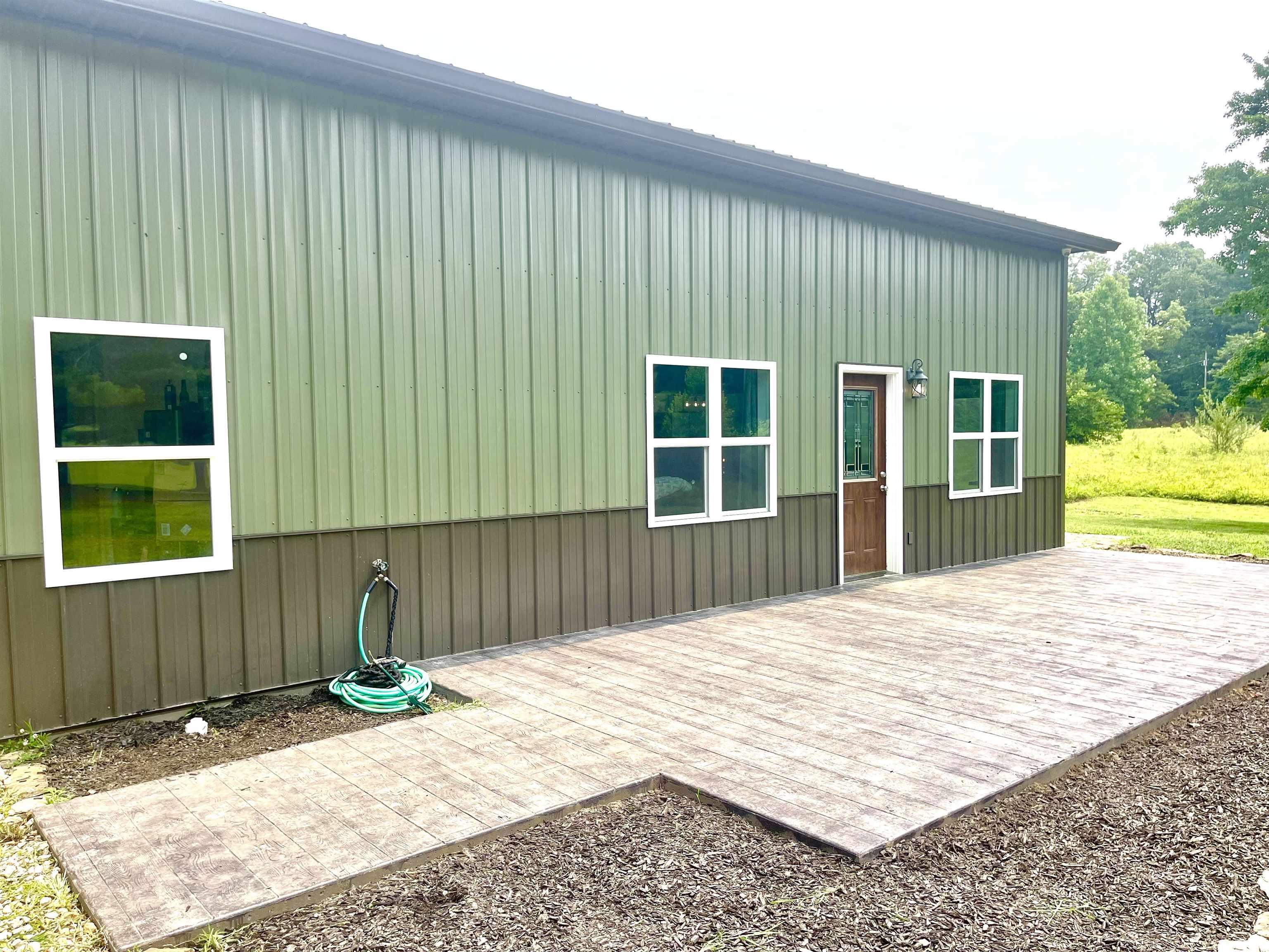 5330 West Laswell Road Eckerty, IN 47116 - Photo 4 of 36