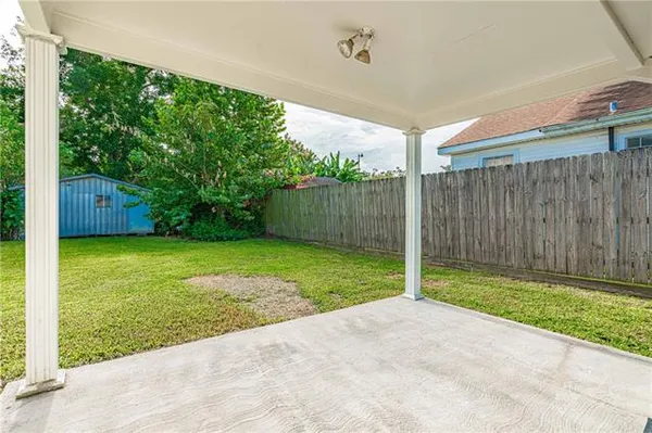 $1,350 | 805 Ave A, Westwego, LA 70094