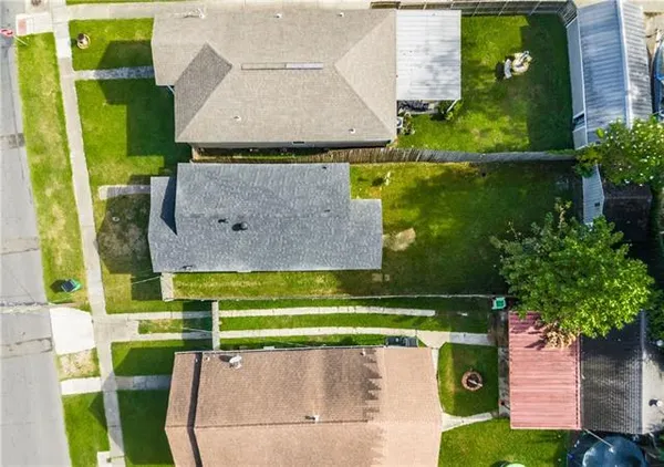 $1,350 | 805 Ave A, Westwego, LA 70094