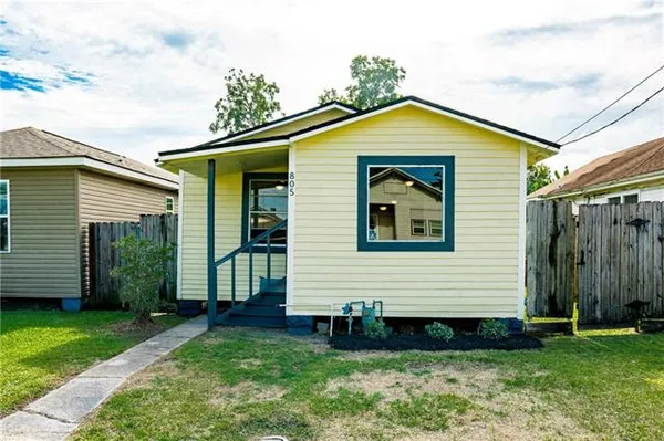 $1,350 | 805 Ave A, Westwego, LA 70094