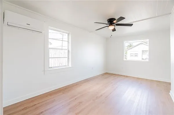 $1,350 | 805 Ave A, Westwego, LA 70094