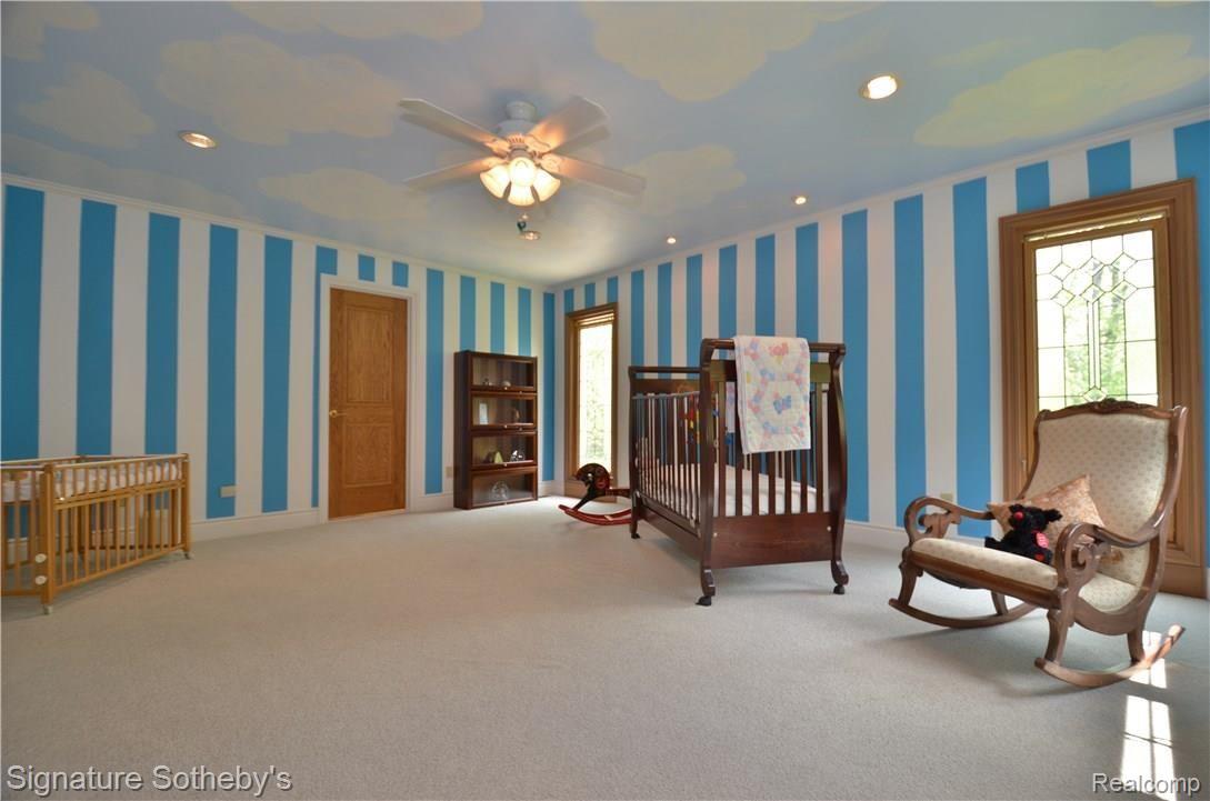 8400 Ridge Road Canton, MI 48187 - Photo 40 of 69 Oversized Bedroom Suites