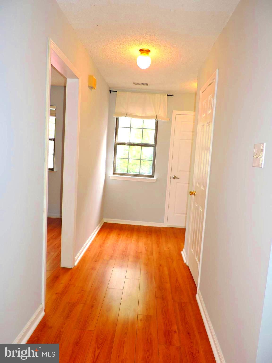 1148 Bartlett Road, Unit 112 Chesterbrook, PA 19087 - Photo 6 of 22 Hall Way