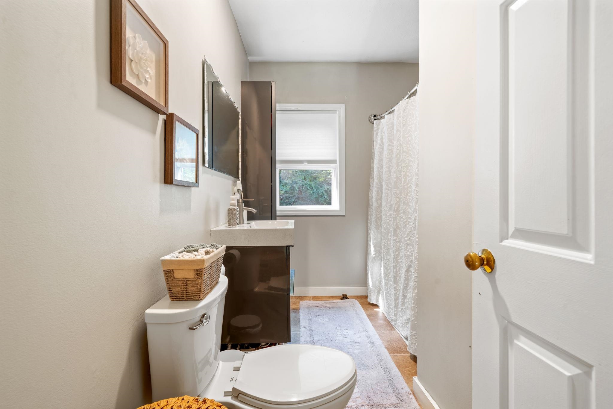 16 Meetinghouse Hill Road New Boston, NH 03070 - Photo 14 of 46