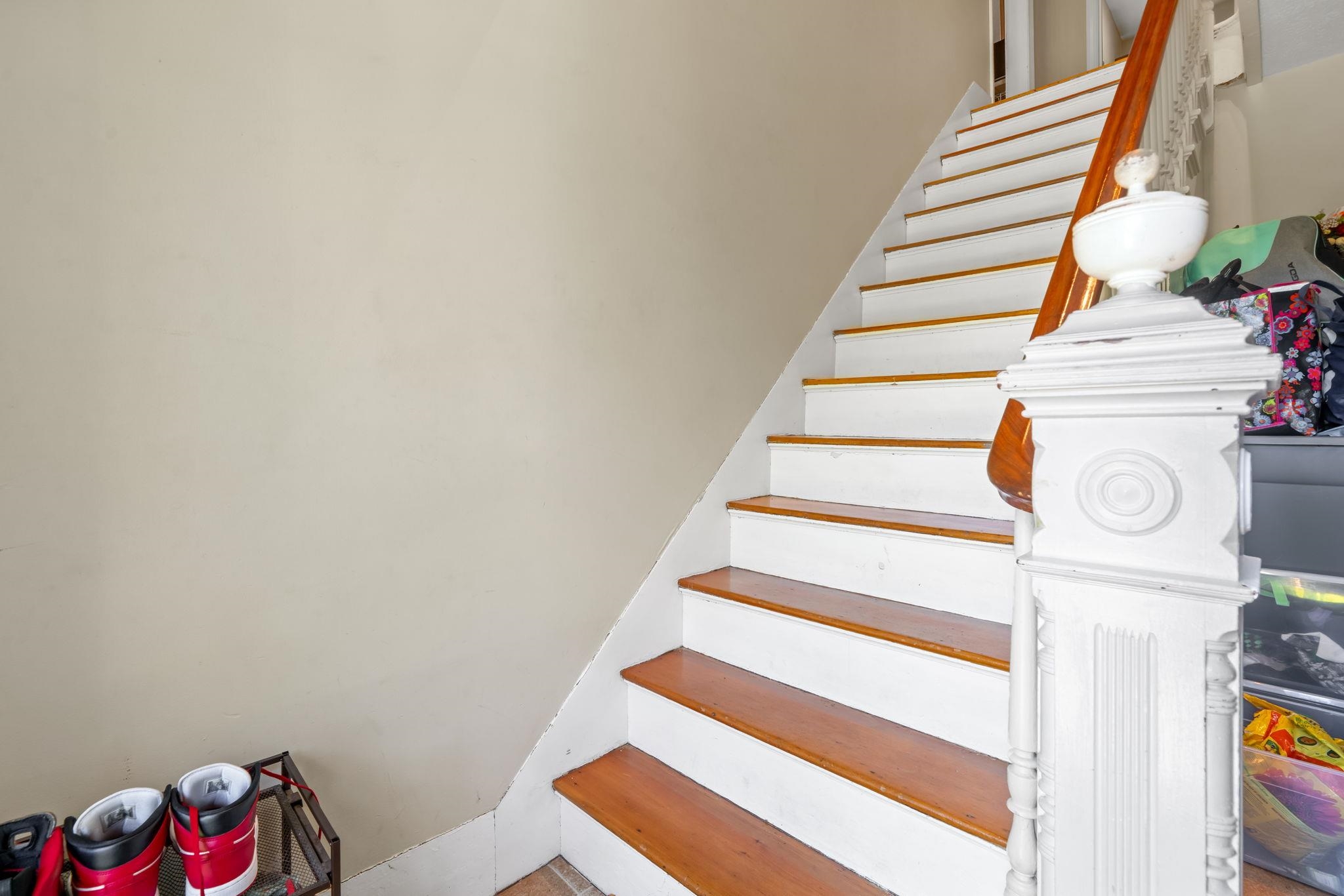 16 Meetinghouse Hill Road New Boston, NH 03070 - Photo 19 of 46