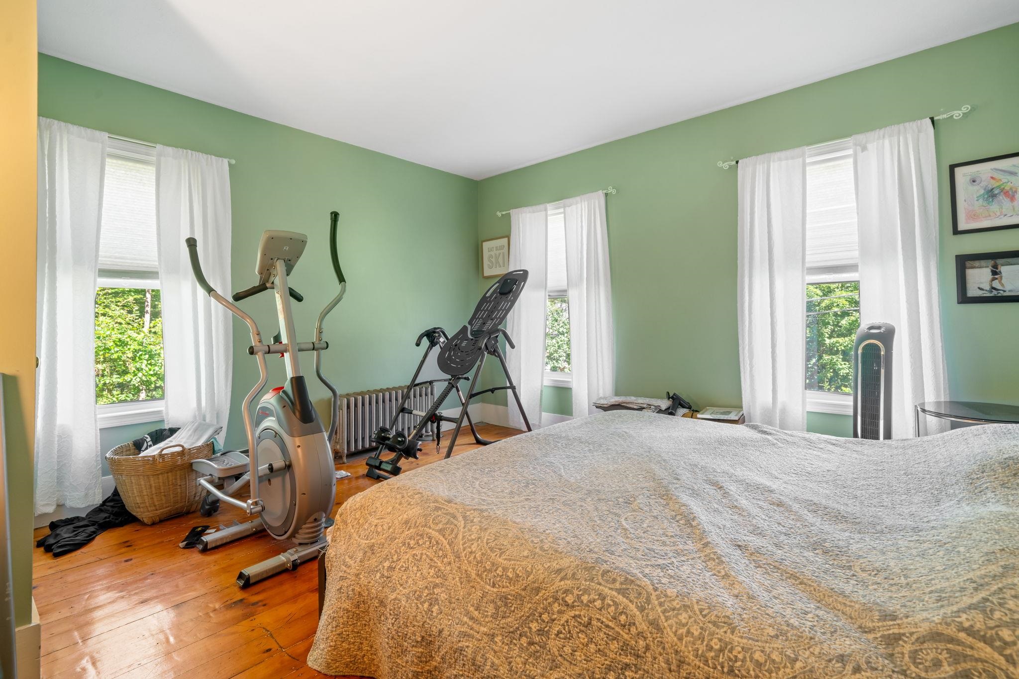 16 Meetinghouse Hill Road New Boston, NH 03070 - Photo 24 of 46