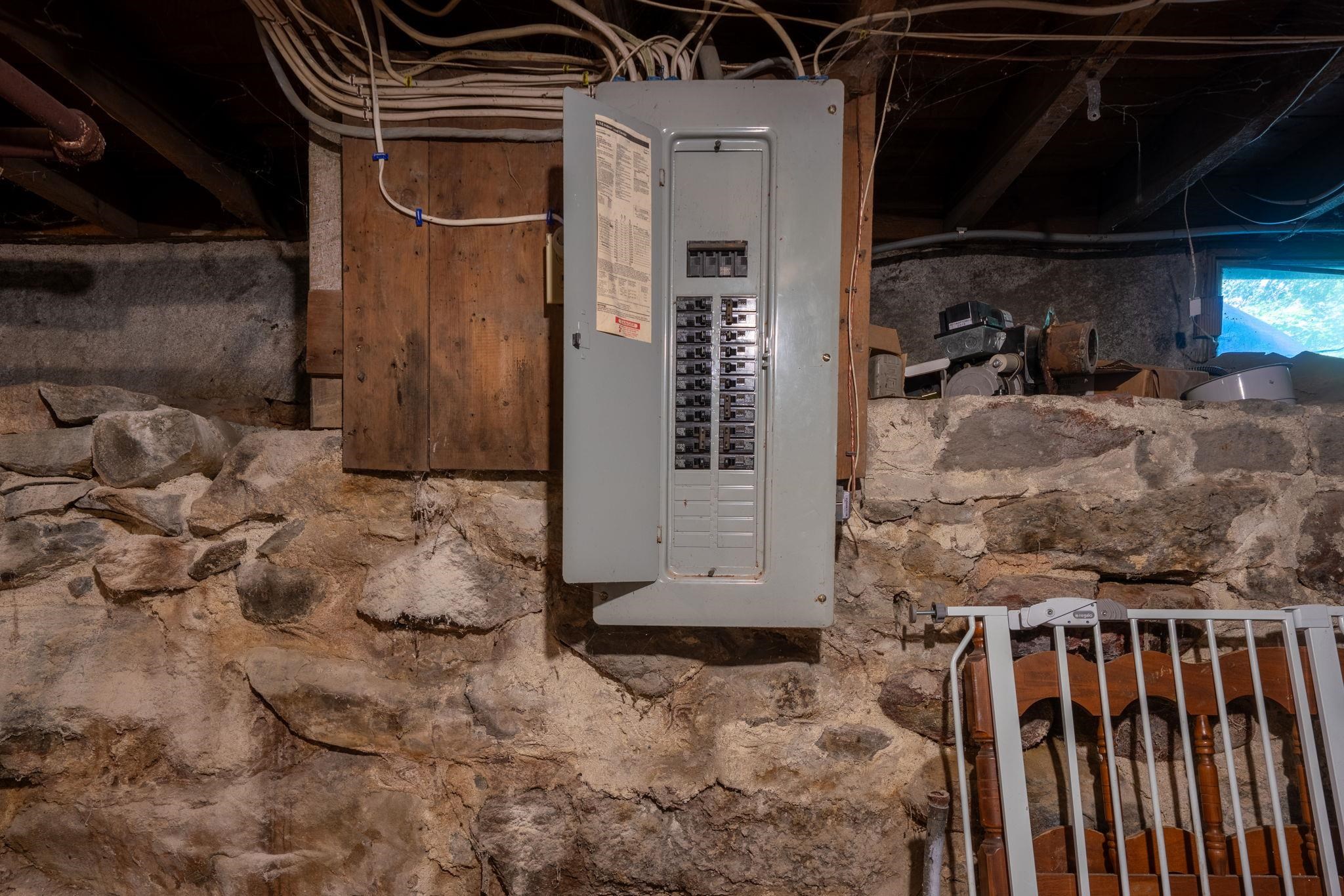 16 Meetinghouse Hill Road New Boston, NH 03070 - Photo 39 of 46