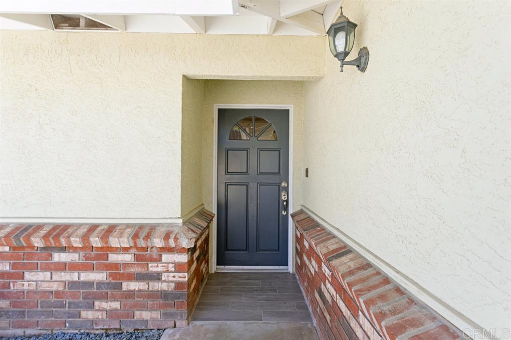 121 Alva Lane Fallbrook, CA 92028 - Photo 3 of 25 Gallery Image 3