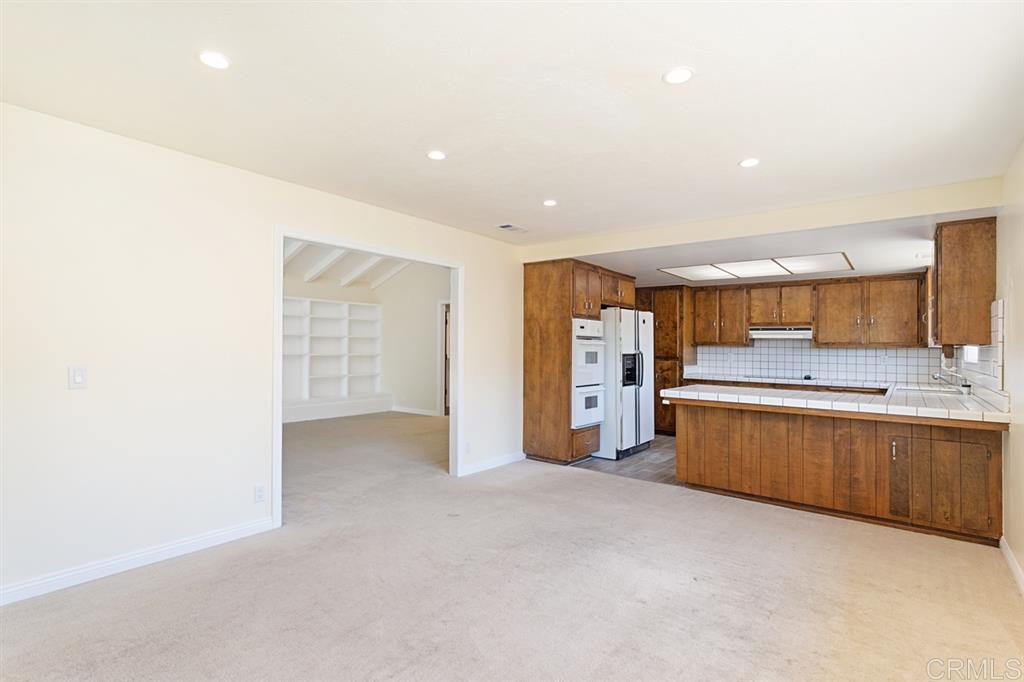 121 Alva Lane Fallbrook, CA 92028 - Photo 7 of 25 Gallery Image 7