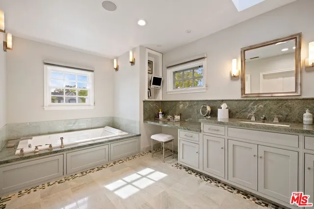 a view of a walk in closet