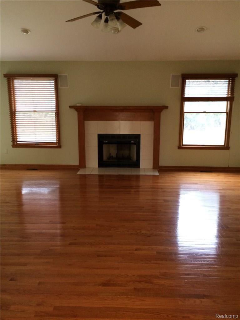 2986 Walbridge Drive Rochester, MI 48307 - Photo 7 of 17 Walbridge 2986 GR2.jpg