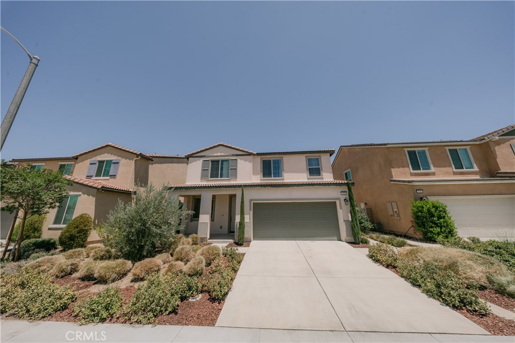 560 East Vodden Street Rialto, CA 92376 - Photo 1 of 59
