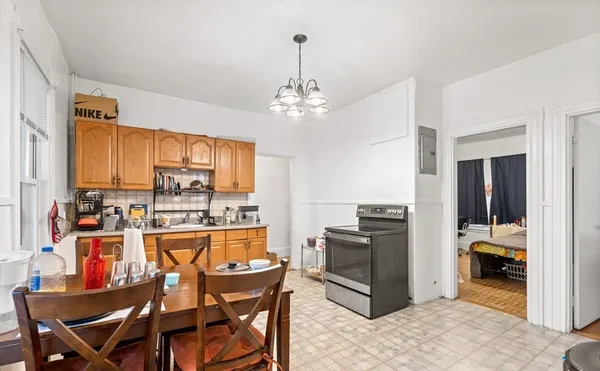 $6,400 | 78 Hillside Street, Unit 3, Boston, MA 02120