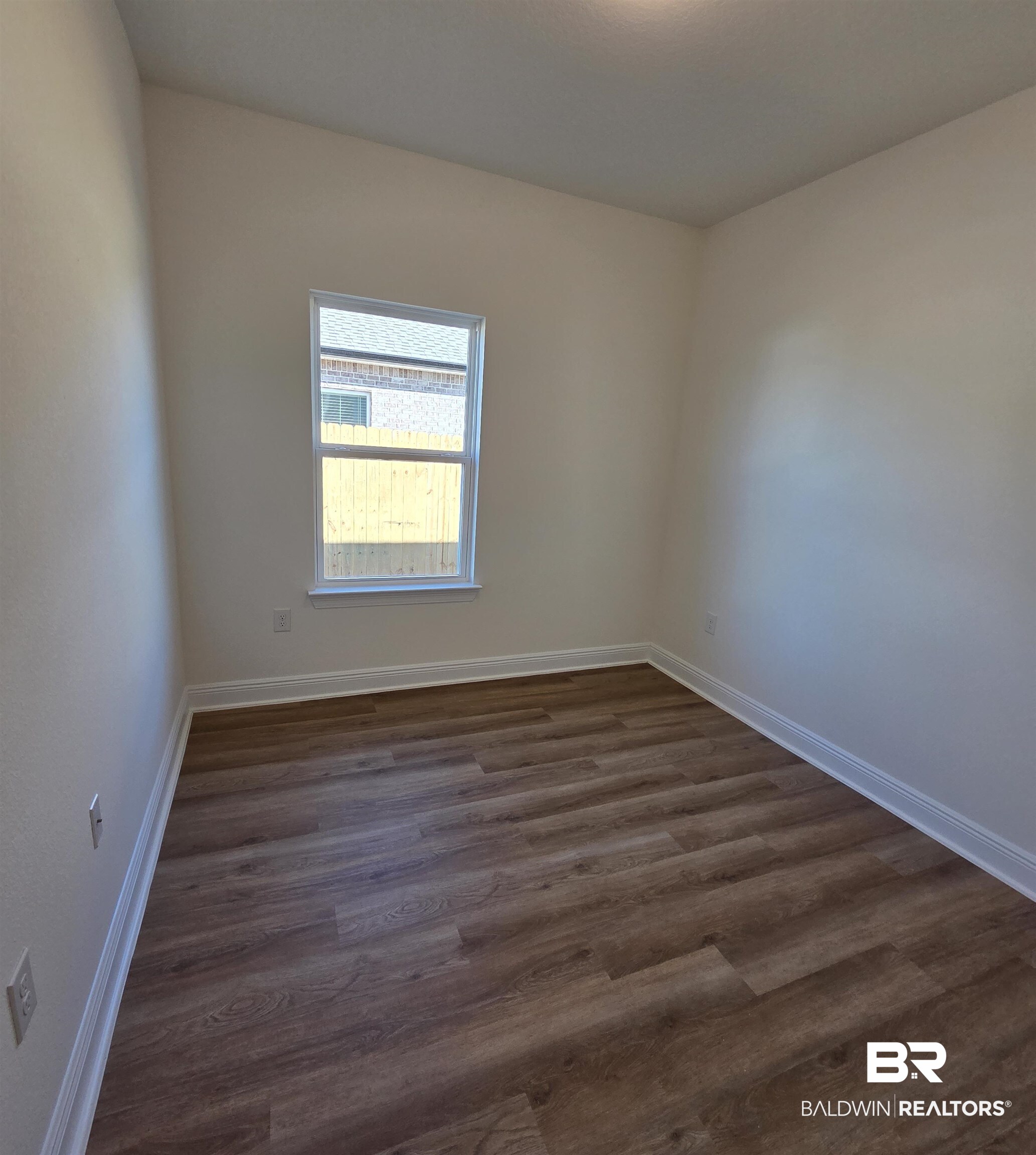 28084 Hallow Trail Elberta, AL 36530 - Photo 12 of 21 Bedroom
