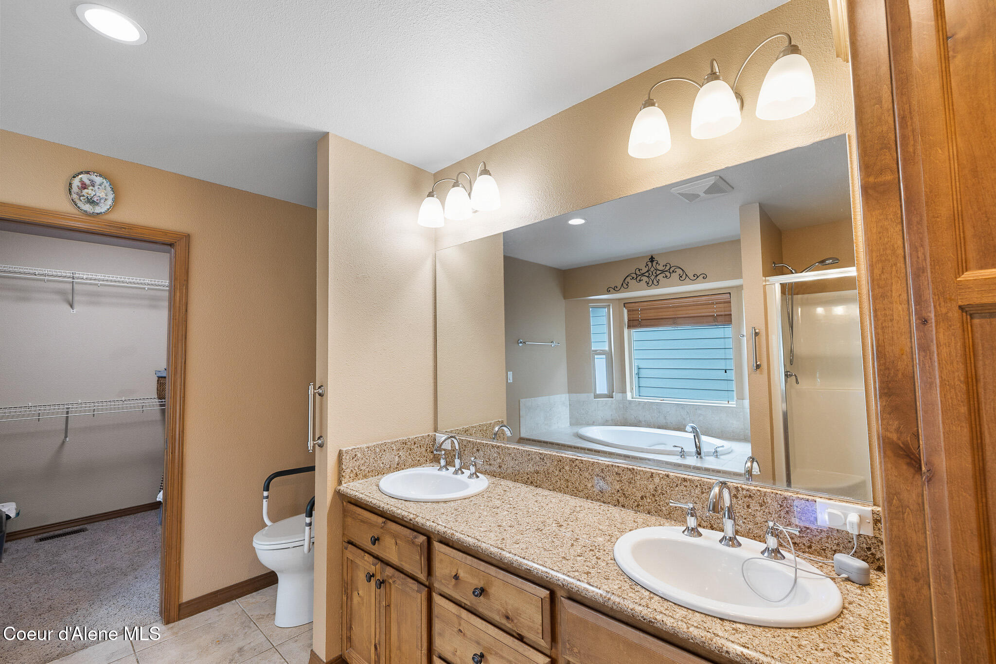 2899 North Radiant Star Road Post Falls, ID 83854 - Photo 15 of 40 17