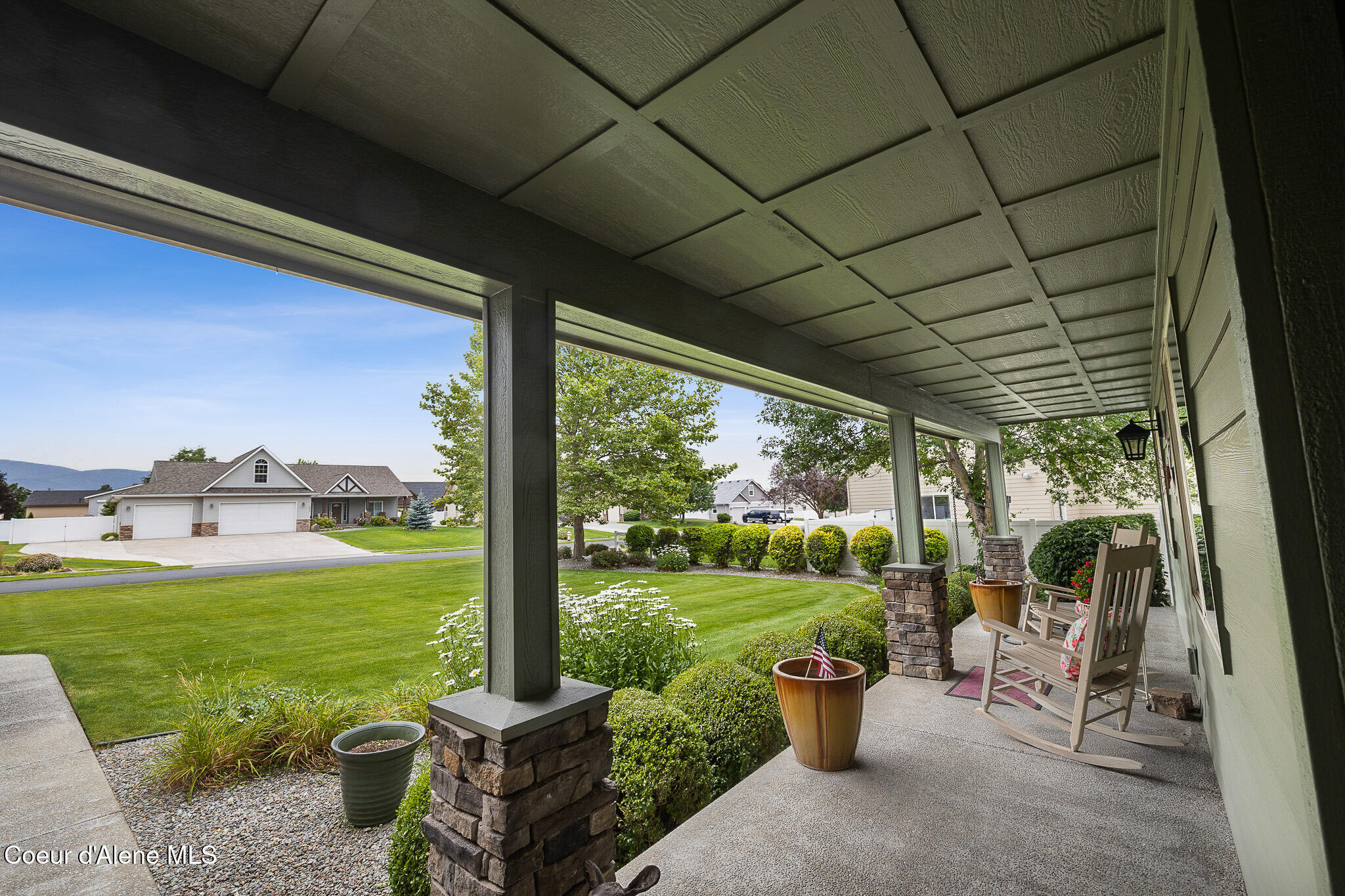 2899 North Radiant Star Road Post Falls, ID 83854 - Photo 3 of 40 5