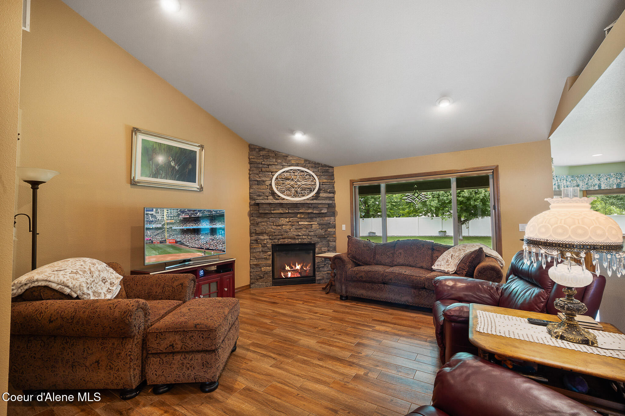 2899 North Radiant Star Road Post Falls, ID 83854 - Photo 5 of 40 7