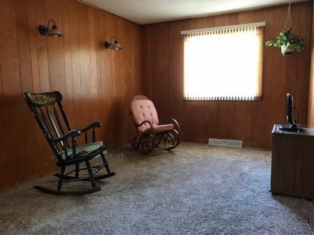 1509 Cornell Road Muskegon, MI 49441 - Photo 9 of 14 IMG_6121