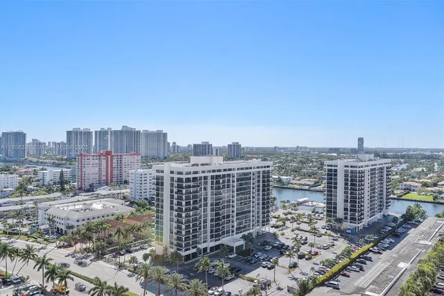 $3,750 | 1980 South Ocean Drive, Unit 19G, Hallandale Beach, FL 33009