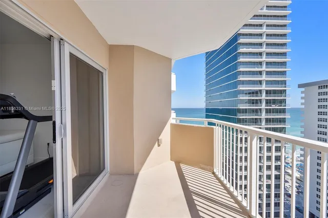 $3,750 | 1980 South Ocean Drive, Unit 19G, Hallandale Beach, FL 33009