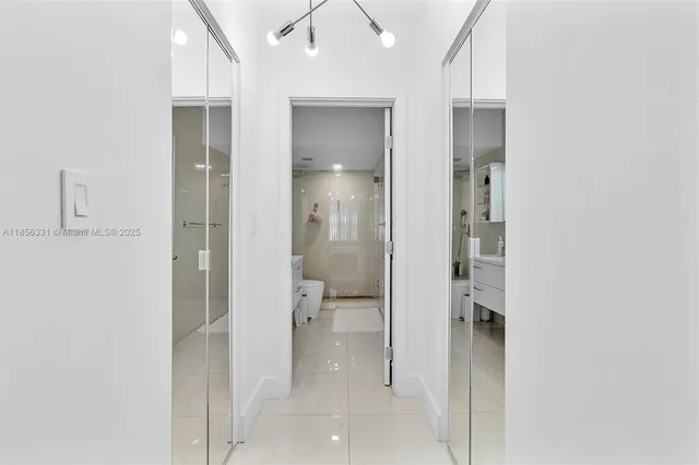 $3,750 | 1980 South Ocean Drive, Unit 19G, Hallandale Beach, FL 33009