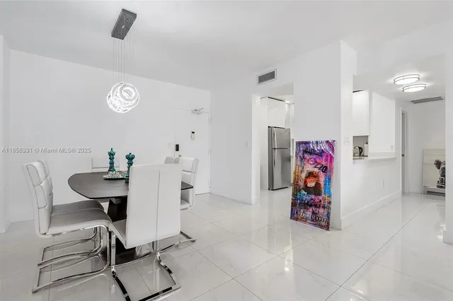 $3,750 | 1980 South Ocean Drive, Unit 19G, Hallandale Beach, FL 33009