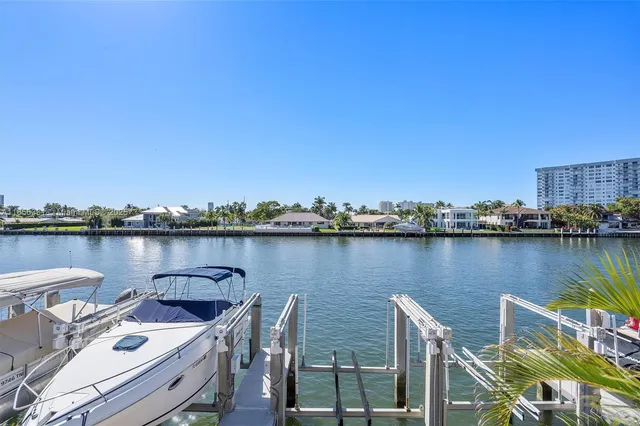 $3,750 | 1980 South Ocean Drive, Unit 19G, Hallandale Beach, FL 33009