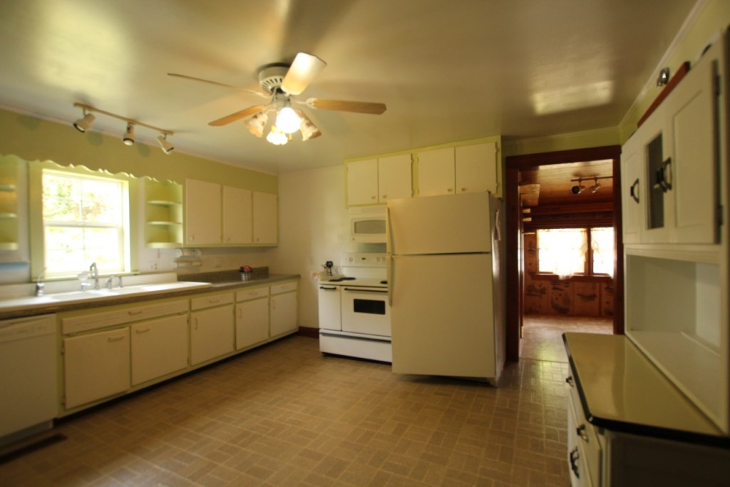 595 Terrapin Crossing Road Pickens, SC 29671 - Photo 24 of 36
