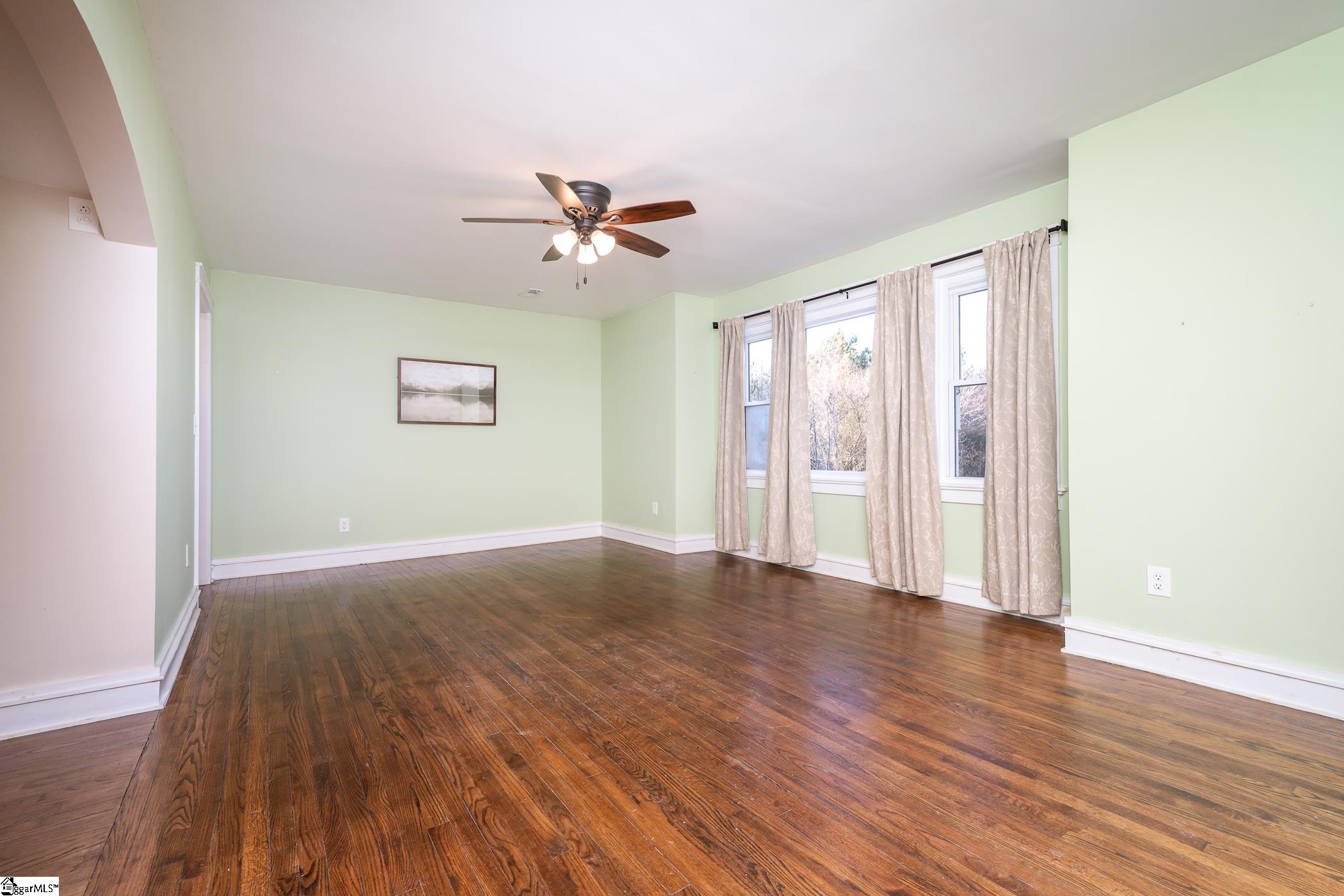 153 Todd Road Gray Court, SC 29645 - Photo 3 of 37 Gallery Image 3