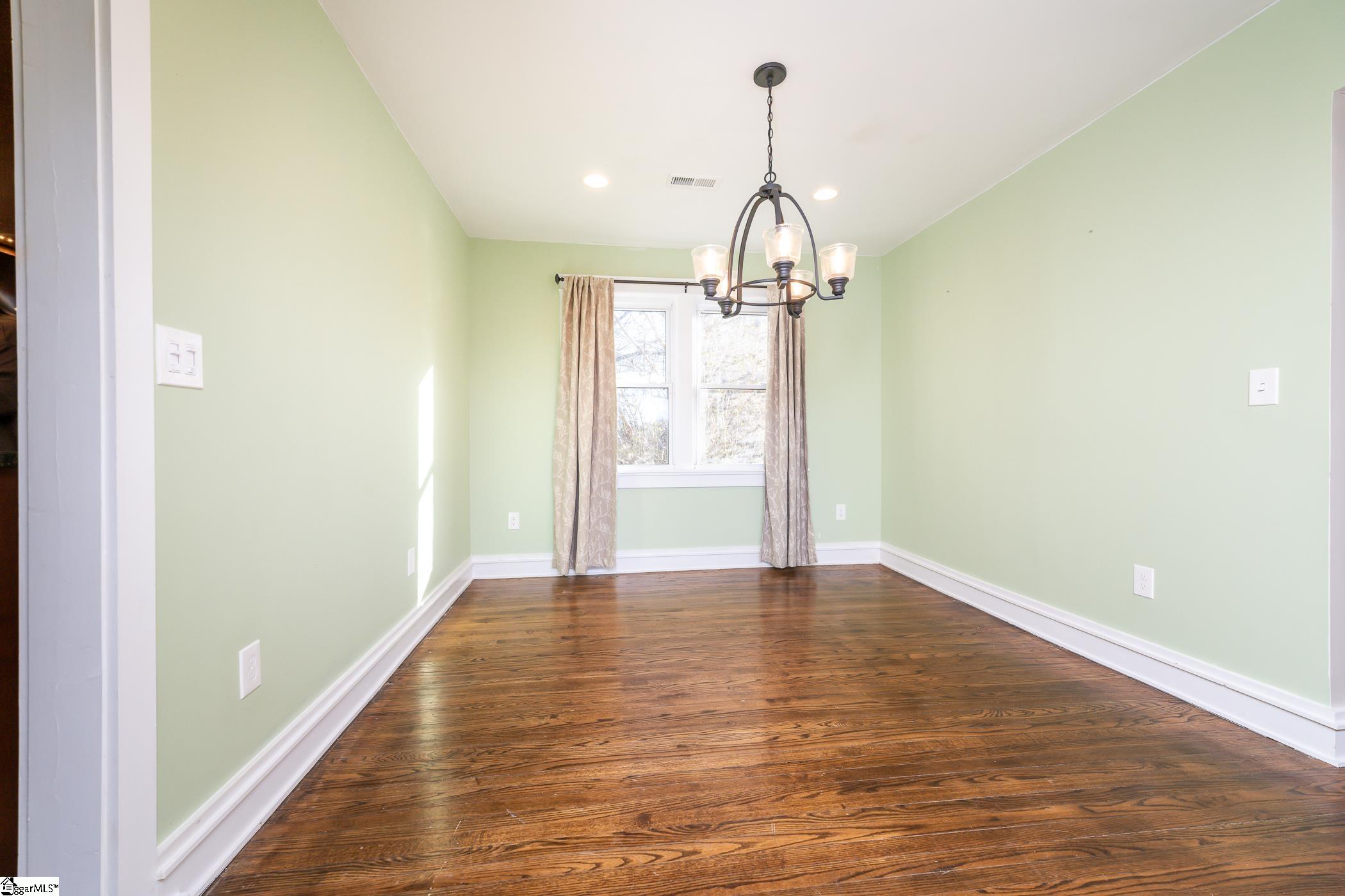 153 Todd Road Gray Court, SC 29645 - Photo 8 of 37 Gallery Image 8