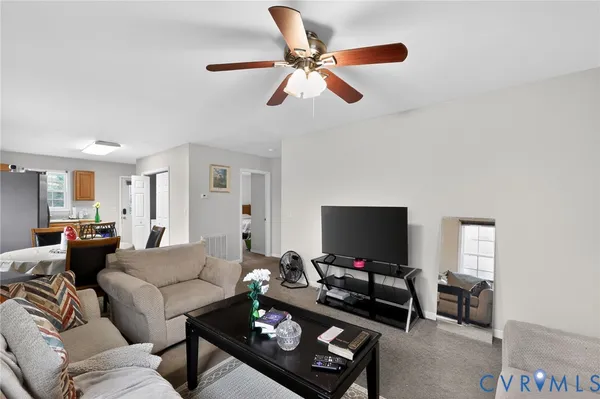 $219,000 | 603 West Main Street, South Hill, VA 23970
