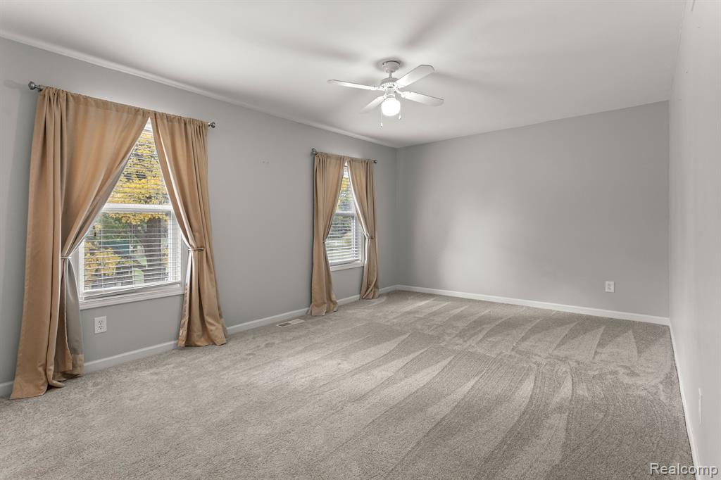 1082 Barneswood Lane Rochester, MI 48306 - Photo 22 of 26