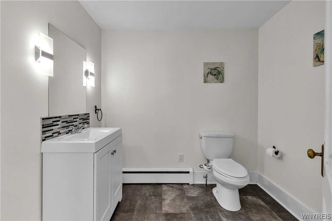 520 Main Street Porter, NY 14174 - Photo 23 of 50 Main residence first floor half bath