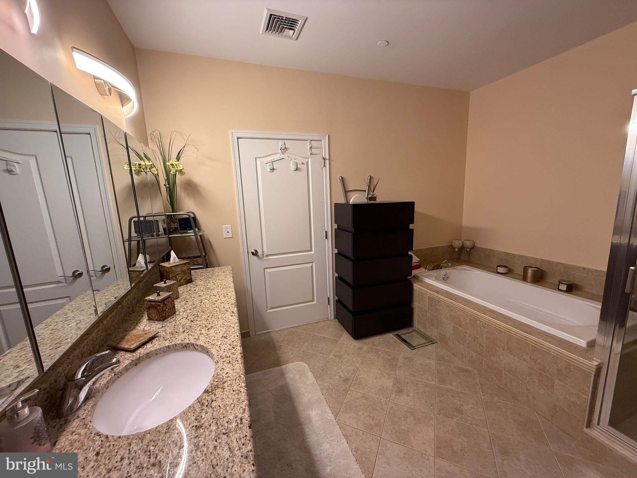 266 Carson Terrace Huntingdon Valley, PA 19006 - Photo 30 of 52