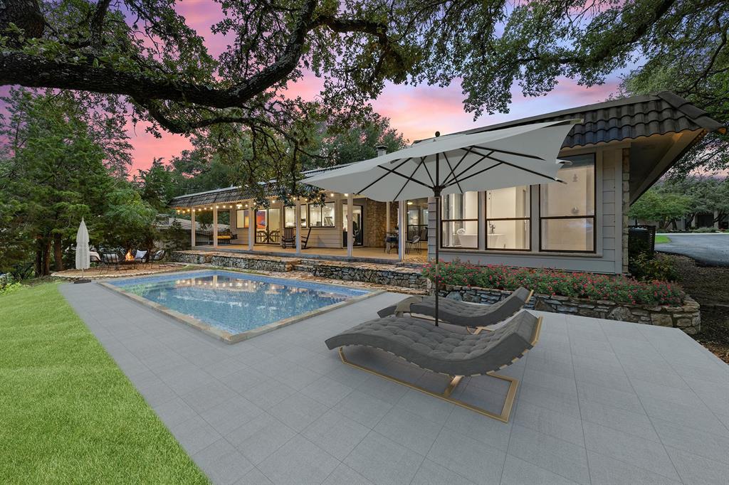 113 Comet Lakeway, TX 78734 - Photo 24 of 31 Room for a pool!