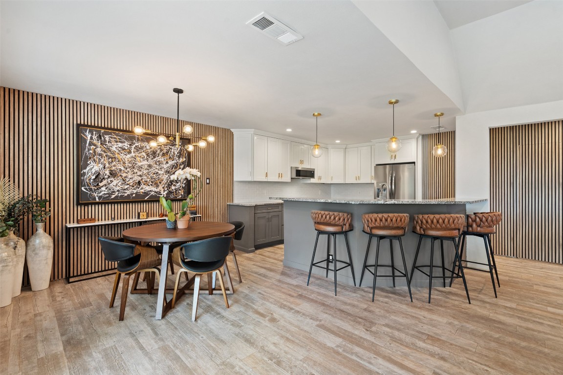 113 Comet Lakeway, TX 78734 - Photo 10 of 31