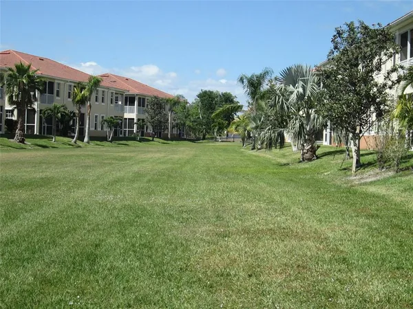 $1,800 | 240 West End Drive, Unit 221, Punta Gorda, FL 33950