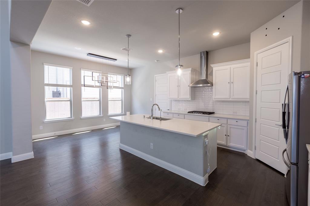 8521 Ottowa Ridge Frisco, TX 75034 - Photo 8 of 24