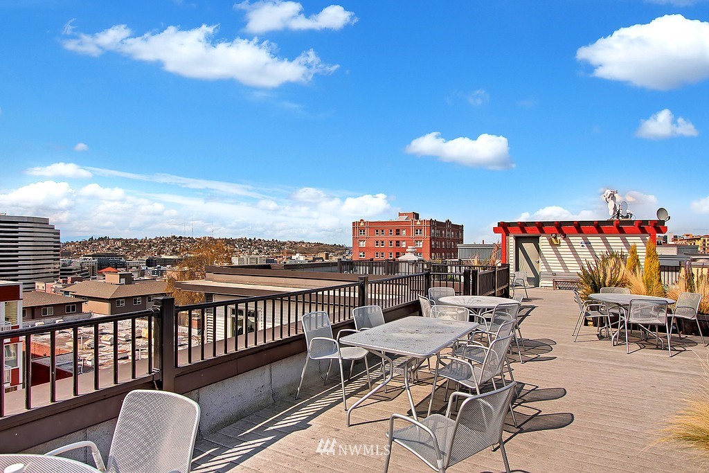 1610 Belmont Avenue, Unit 606 Seattle, WA 98122 - Photo 19 of 20