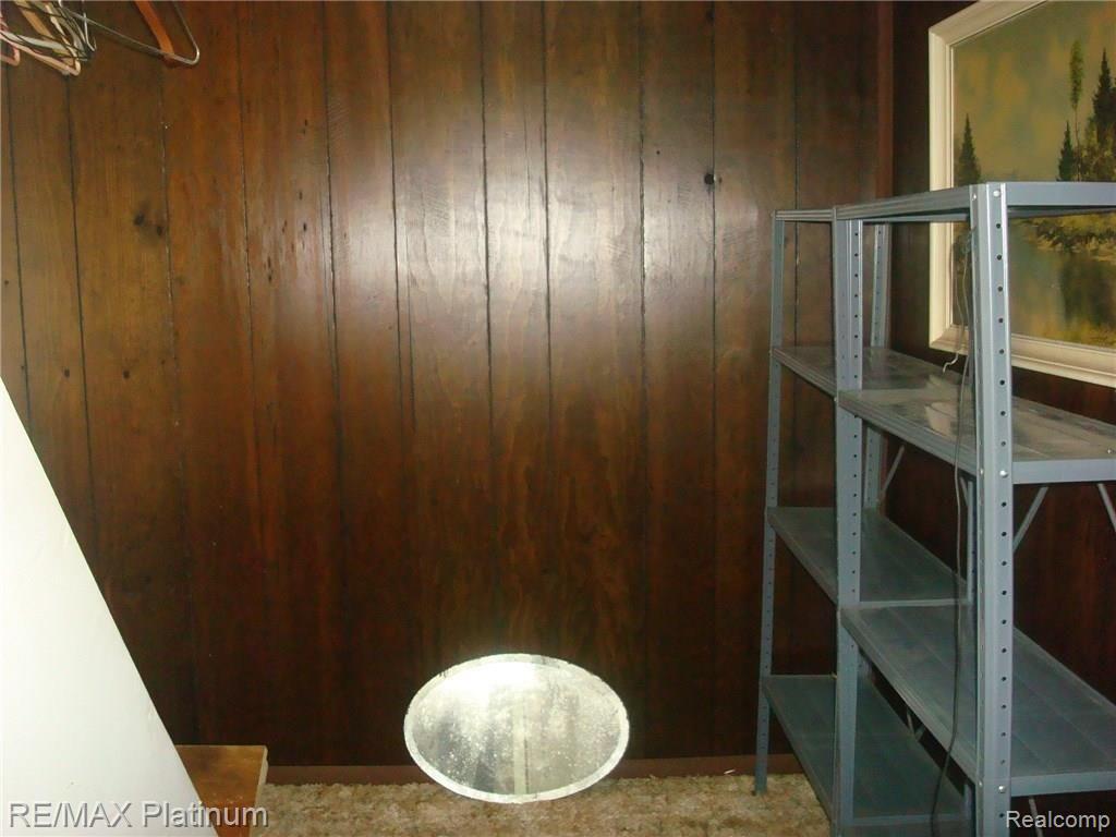 13700 Pierce Road Byron, MI 48418 - Photo 27 of 32 DSC07816.JPG