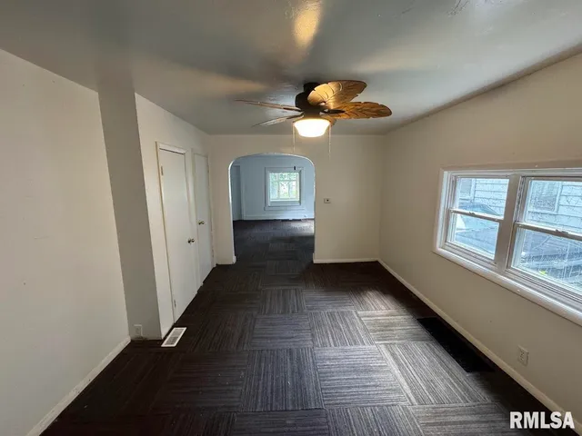 $60,000 | 410 East Thrush Avenue, Peoria, IL 61603