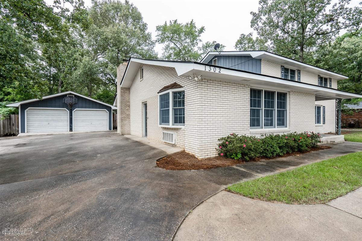 1302 Leverette Road Warner Robins, GA 31088 - Photo 3 of 33 32-DSC03663
