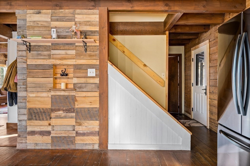 71 NW Road Westhampton, MA 01027 - Photo 8 of 41 a view of entryway