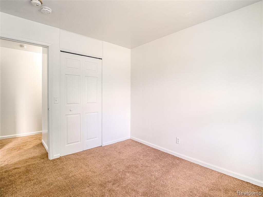 1833 Springfield Street Flint, MI 48503 - Photo 20 of 33 Gallery Image 20