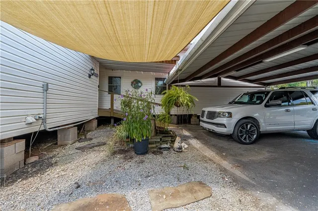 $294,000 | 110 Twin Bridges Road, Alexandria, LA 71303