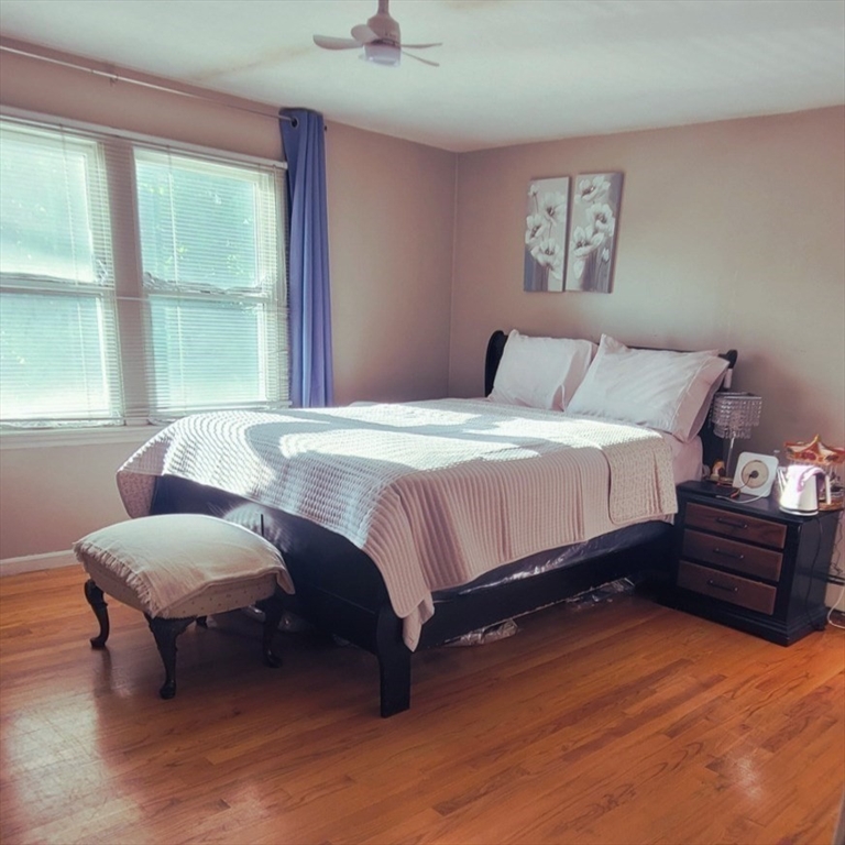 9 Summit Avenue Saugus, MA 01906 - Photo 6 of 10