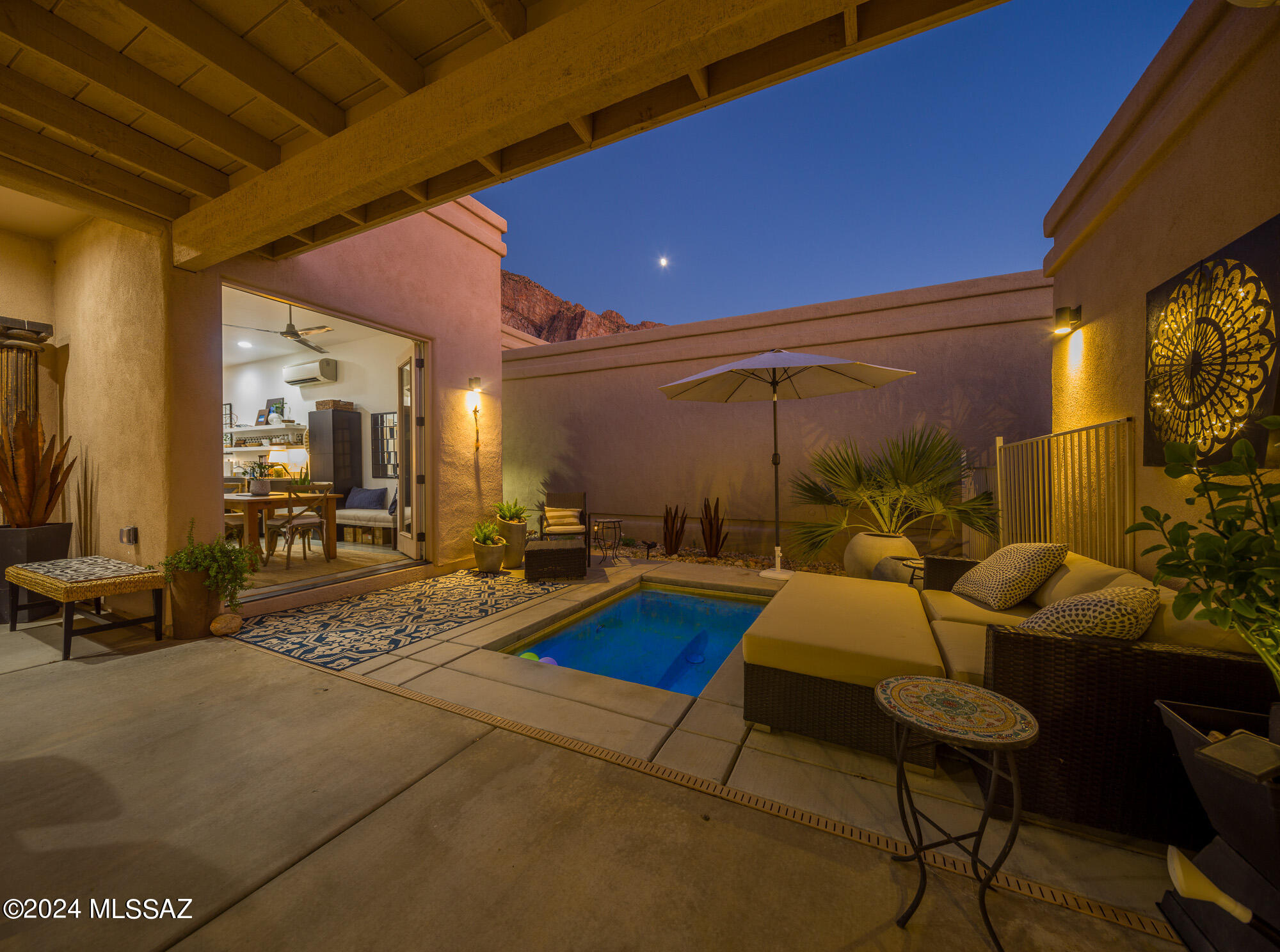 9811 North Ridge Shadow Place Oro Valley, AZ 85704 - Photo 6 of 35