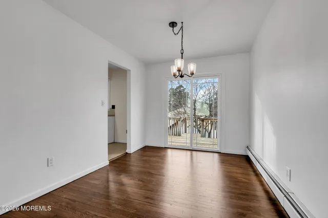 $3,500 | 613 Champlain Street, Toms River, NJ 08757